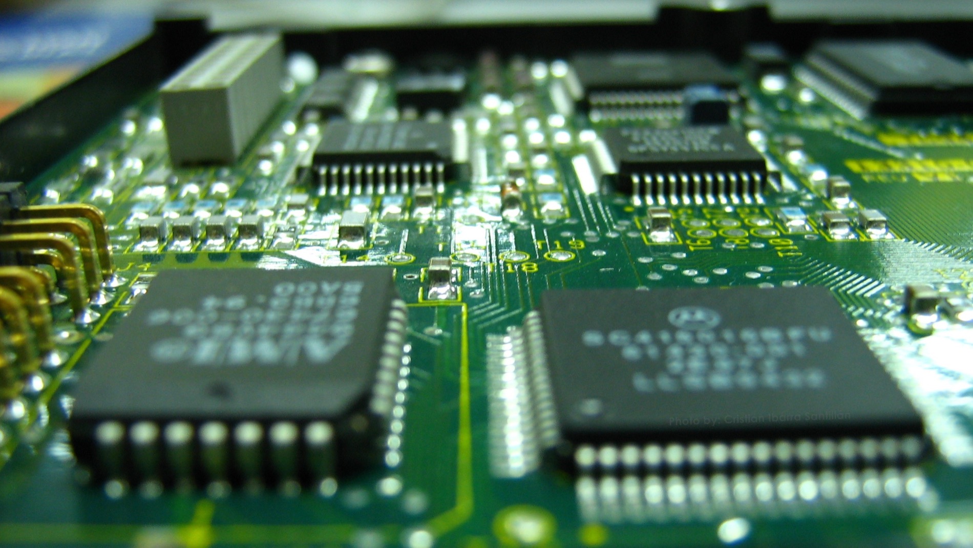 Macro view of integrated circuits on a printed circuit board